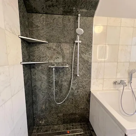 Gaestehaus Ferdinand Zwickau-werdau * Werdau